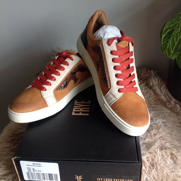 Frye Ivy Logo Patch Low Sneakers - Picture 8 of 12